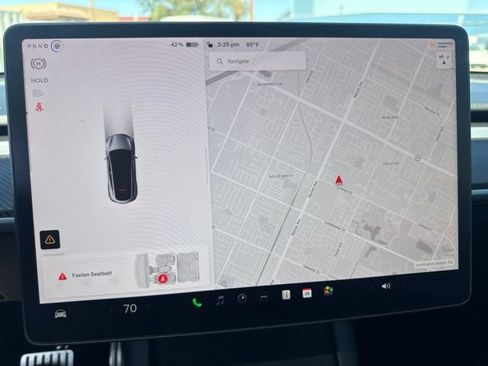 Used 2025 Tesla Model Y Performance AWD/4WD image 33