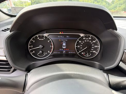 Used 2025 Nissan Altima 2.5 SV FWD image 18