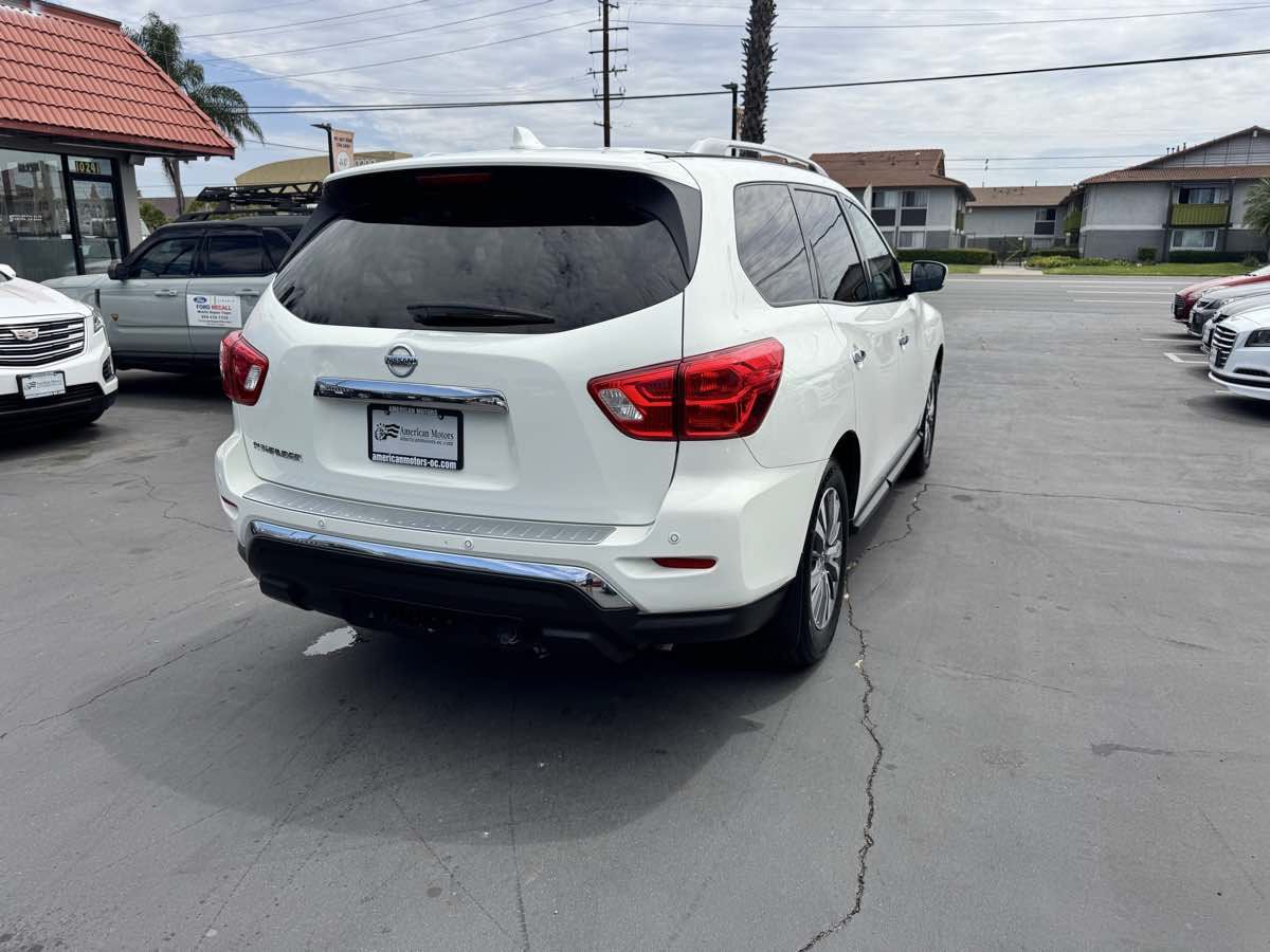 Used 2020 Nissan Pathfinder S FWD image 5