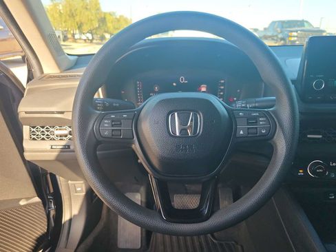 Used 2025 Honda Accord SE image 19