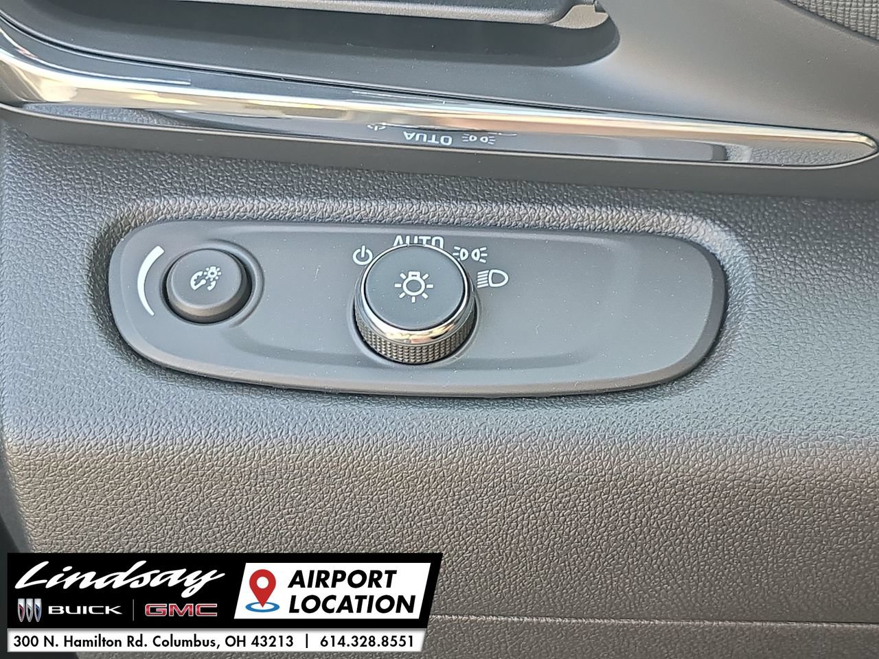 New 2026 Buick Envista Sport Touring w/ Convenience I Package FWD image 18
