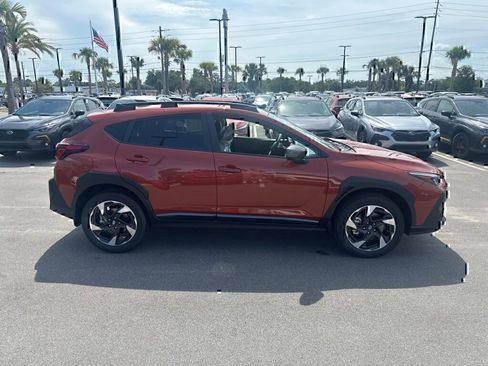 New 2025 Subaru Crosstrek 2.5i Limited w/ Popular Package #3A image 2