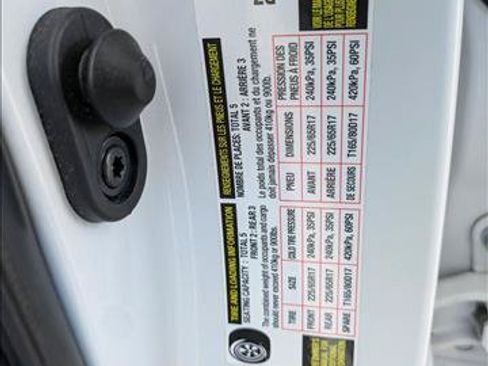 Used 2023 Toyota RAV4 XLE w/ Convenience Package FWD image 23