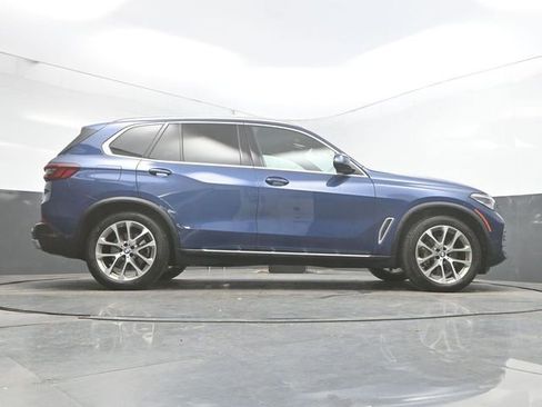 Used 2023 BMW X5 xDrive40i w/ Premium Package image 42