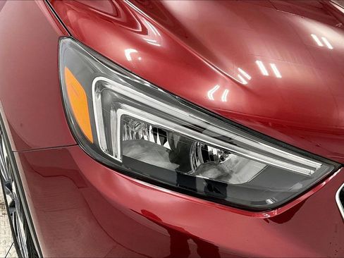 Used 2022 Buick Encore Preferred w/ Safety Package image 30