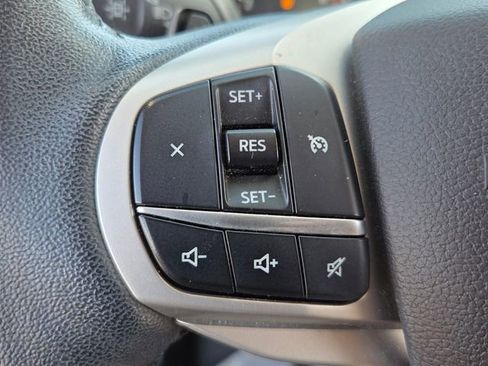 Used 2020 Ford Explorer XLT w/ Equipment Group 202A AWD/4WD image 24