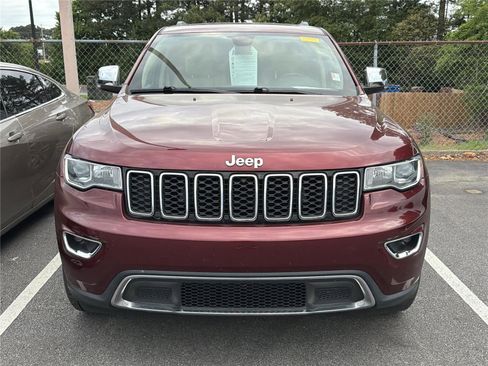 Used 2019 Jeep Grand Cherokee Limited AWD/4WD image 2
