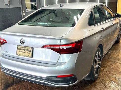 Used 2023 Volkswagen Jetta Sport image 5