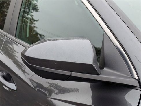 Used 2024 Hyundai Tucson SEL image 11