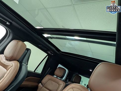 Used 2024 Lincoln Navigator Reserve AWD/4WD image 22