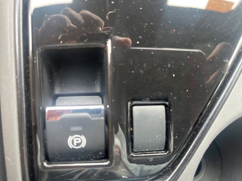 Certified 2024 Subaru Crosstrek 2.5i Wilderness w/ Wilderness Package image 15