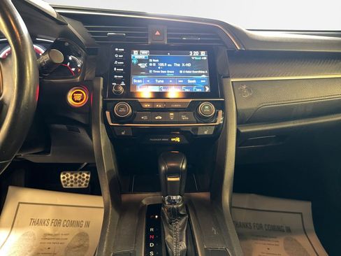 Used 2019 Honda Civic Sport Touring image 22