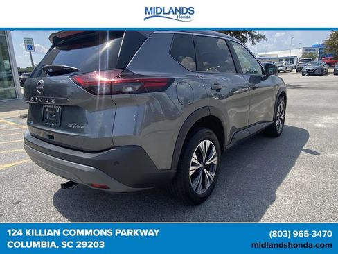 Used 2023 Nissan Rogue SV AWD/4WD image 5
