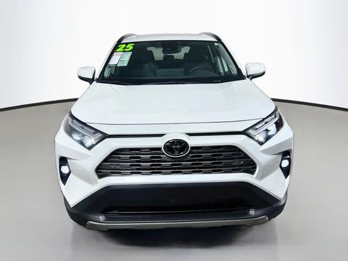 Used 2025 Toyota RAV4 Limited AWD/4WD image 11