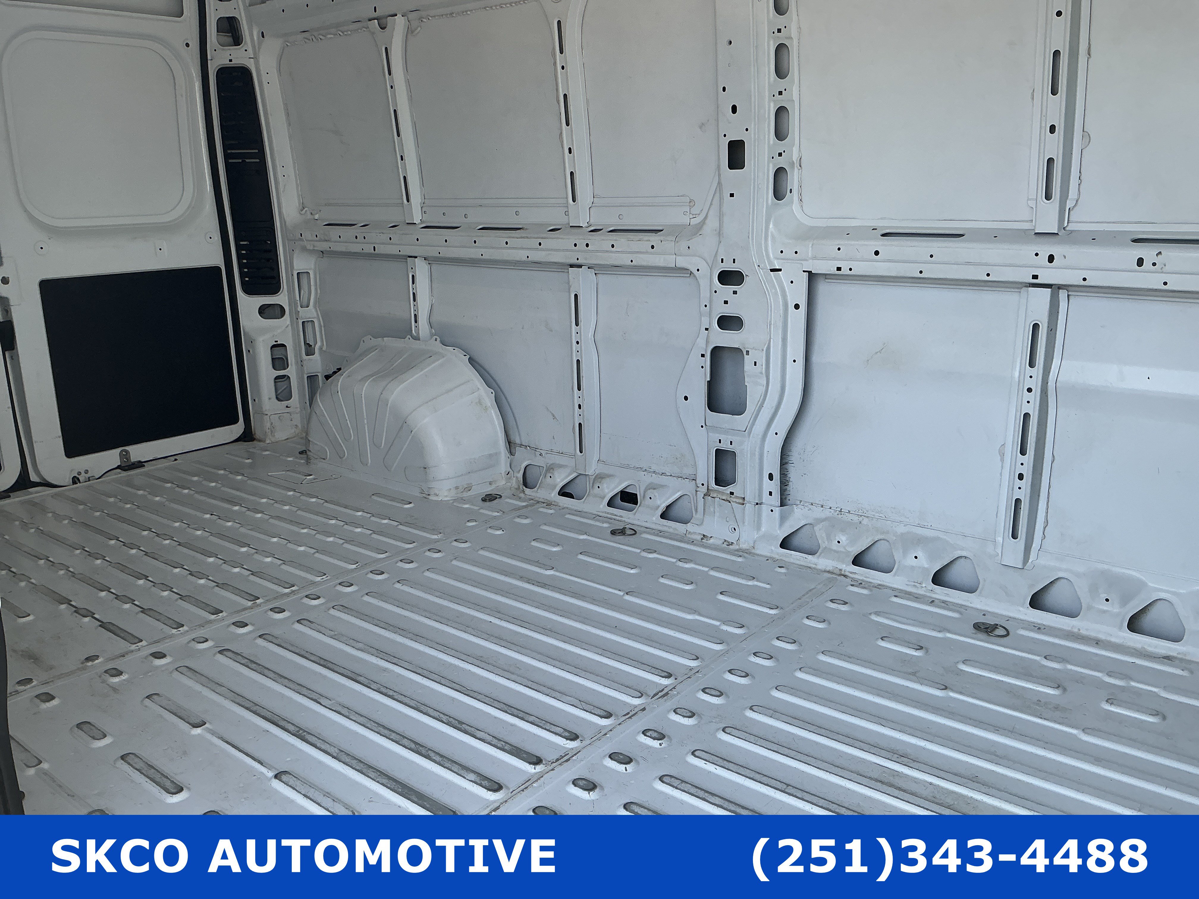Used 2025 RAM ProMaster 3500 w/ Convenience Group FWD image 14