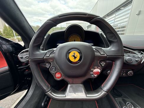 Used 2012 Ferrari 458 Spider image 13