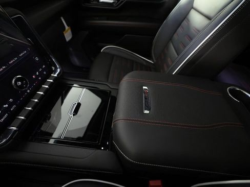 Used 2026 GMC Yukon AT4 Ultimate image 48