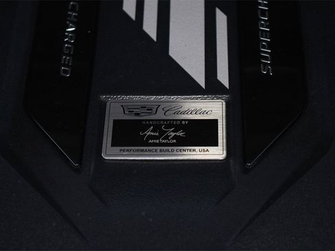 Used 2023 Cadillac Escalade V image 23