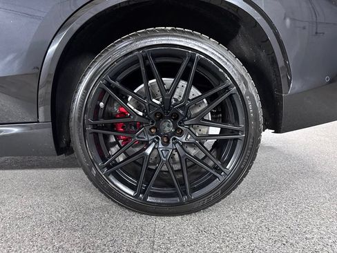 Used 2021 BMW X5 M w/ Competition Package AWD/4WD image 13
