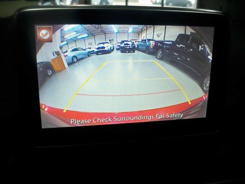 Used 2014 MAZDA MAZDA3 i Grand Touring image 7