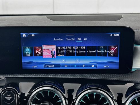 Used 2025 Mercedes-Benz CLA 250 4MATIC image 21