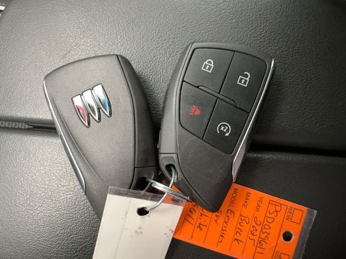 Certified 2025 Buick Envision Sport Touring image 63