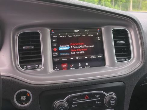 Used 2023 Dodge Charger SXT RWD image 35