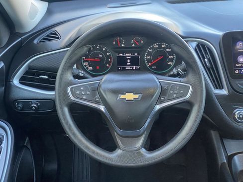 Used 2024 Chevrolet Malibu LS FWD image 12
