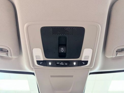 Used 2022 Honda Civic EX image 48