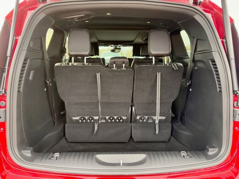 New 2026 Chrysler Pacifica Select image 5