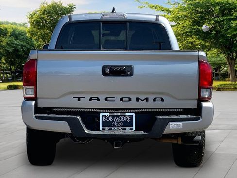 Used 2021 Toyota Tacoma SR w/ SR Convenience Package RWD image 5