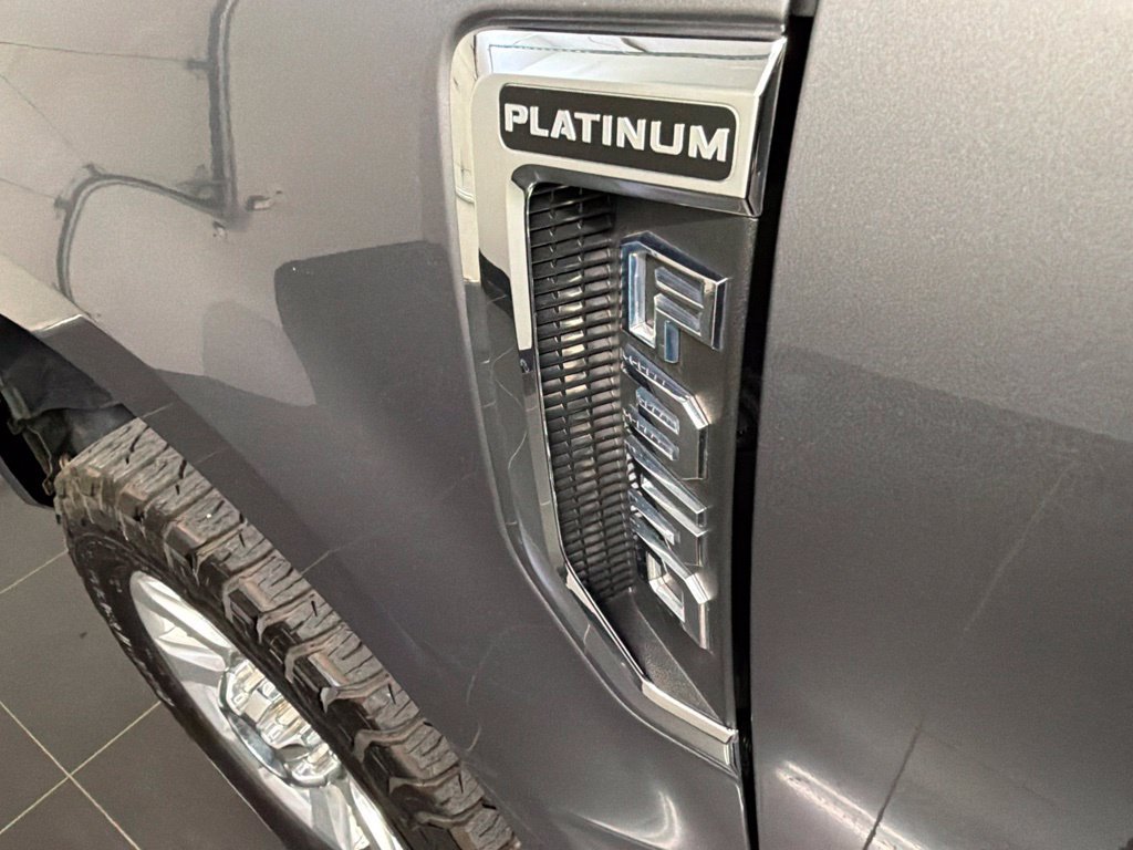 Used 2022 Ford F350 Platinum AWD/4WD image 41