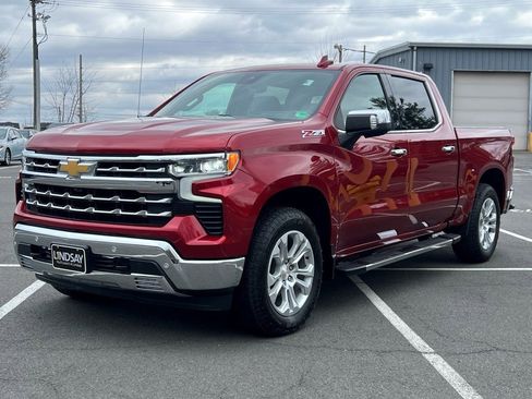 Used 2023 Chevrolet Silverado 1500 LTZ image 4