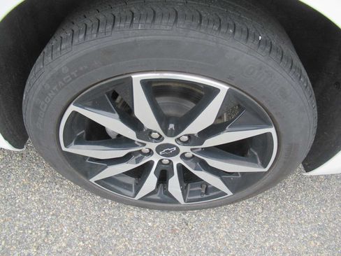 Used 2024 Chevrolet Malibu RS FWD image 10