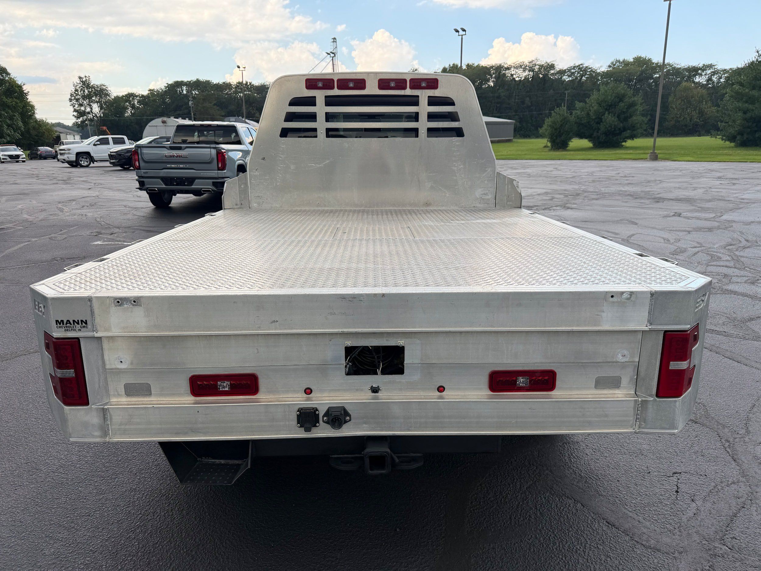 Used 2021 GMC Sierra 3500 SLE w/ SLE Convenience Package AWD/4WD image 8