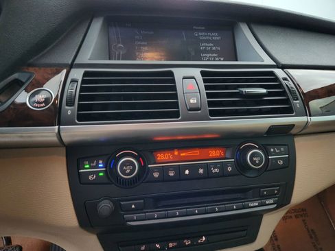 Used 2012 BMW X5 xDrive35i image 13