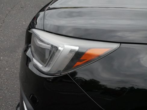 Used 2018 Subaru Legacy 3.6R Limited AWD/4WD image 16