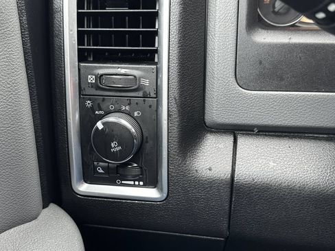 Used 2017 RAM 2500 Big Horn AWD/4WD image 17