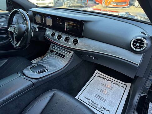 Used 2021 Mercedes-Benz E 350 4MATIC Sedan image 31