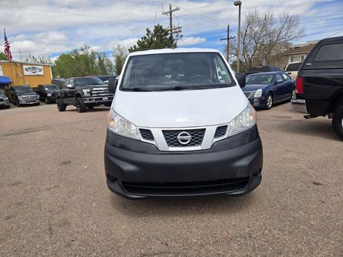 Used 2019 Nissan NV200 S FWD image 3