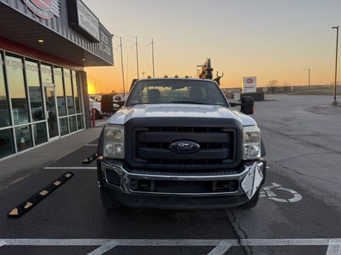 Used 2014 Ford F550 4x4 Regular Cab Super Duty image 10