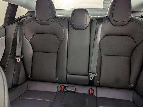 Used 2025 Tesla Model 3 Long Range image 23