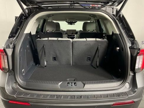New 2026 Ford Explorer Active w/ Active Comfort Package image 11