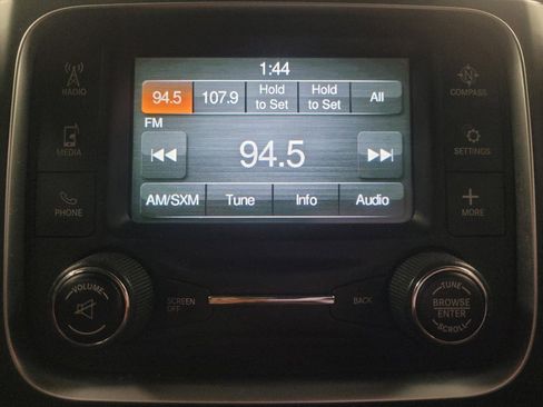Used 2016 RAM 1500 Express RWD image 25
