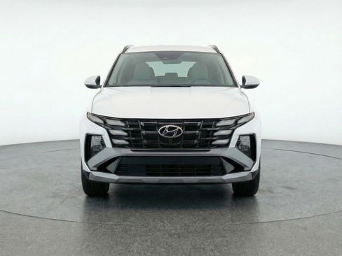 Used 2025 Hyundai Tucson SEL AWD/4WD image 2
