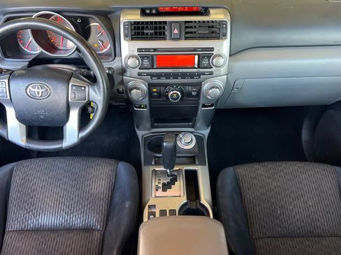 Used 2013 Toyota 4Runner SR5 AWD/4WD image 13