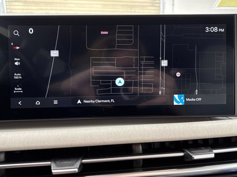 Used 2025 Hyundai Tucson SEL FWD image 18