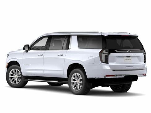 New 2026 Chevrolet Suburban Premier image 5