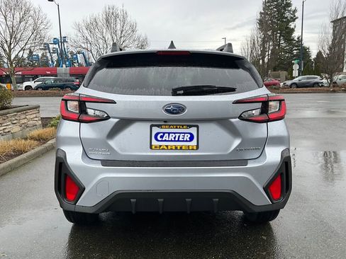 Used 2025 Subaru Crosstrek 2.0i Premium image 7