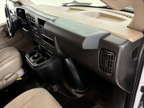 Used 2021 Chevrolet Express 2500 w/ Driver Convenience Package RWD image 40